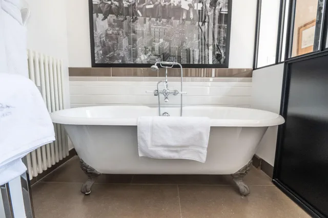 جناح عائلي، Le Clos De Grace 6/6