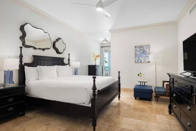2 Bedrooms, Suite, King and Twin Beds, Ocean Front, Windsong On The Reef 1/4