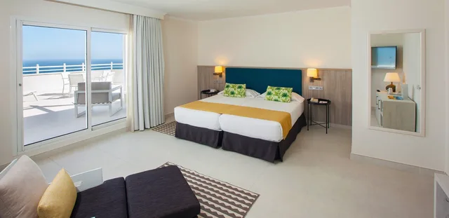 غرفة سوبيريور بسرير مزدوج، Corallium Dunamar by Lopesan Hotels - Adults Only 1/3