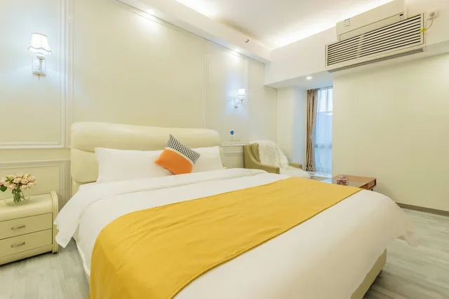 Design, Futon Bed, King Bed، Private-Enjoyed Home ApartHotel - R&amp;F Stanley Apartment 1/10