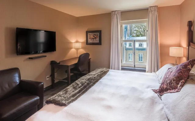 غرفة تنفيذية بسرير كينج، Chateau Bellevue Hotel 5/8
