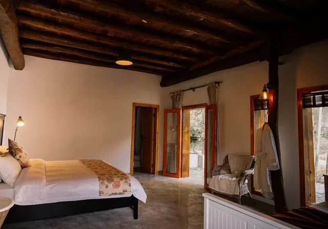 غرفة عائلية بسرير كينج مع أريكة، Moganshan Solvang Village 1/2