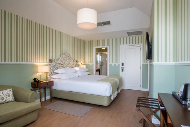 Deluxe Superior Bay View Double, Pestana Churchill Bay 5/7
