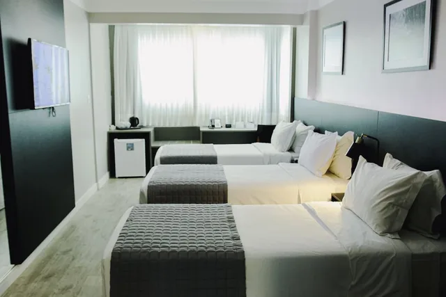 غرفة ثلاثية بسريرين فرديين، Hotel Santa Inn 5/7