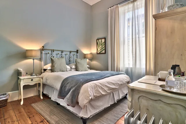 غرفة كلاسيكية بسرير كوين، Parker Cottage 2/5