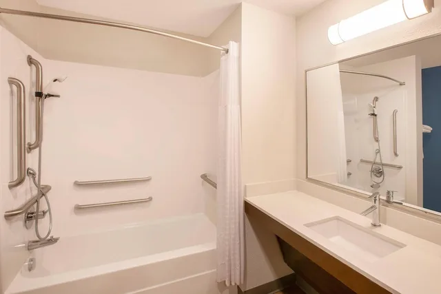 غرفة بسريرين كوين لذوي الإعاقة، WoodSpring Suites Houston 288 South Medical Center 5/5
