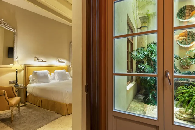 غرفة قياسية في الطابق الأرضي، Hotel Casa del Poeta 2/3