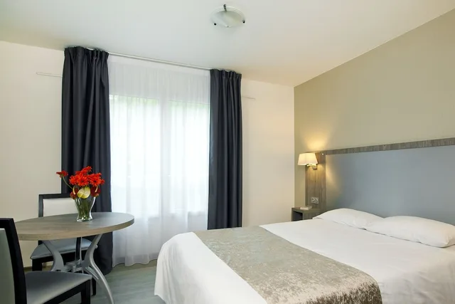 شقة بسرير مزدوج بغرفة نوم واحدة، Sejours Affaires Reims Clairmarais 1/7