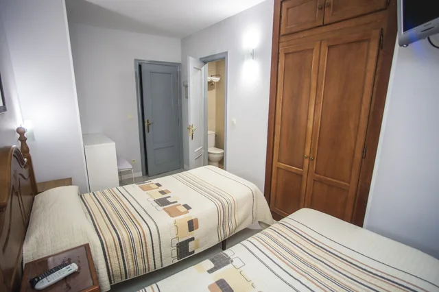 غرفة بسرير مزدوج، Hostal Santa Barbara 2/7
