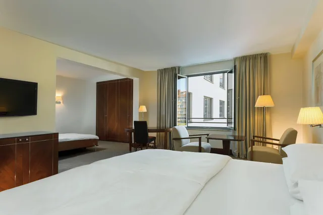 Executive, King Bed, Sheraton Carlton Hotel Nuernberg 3/7