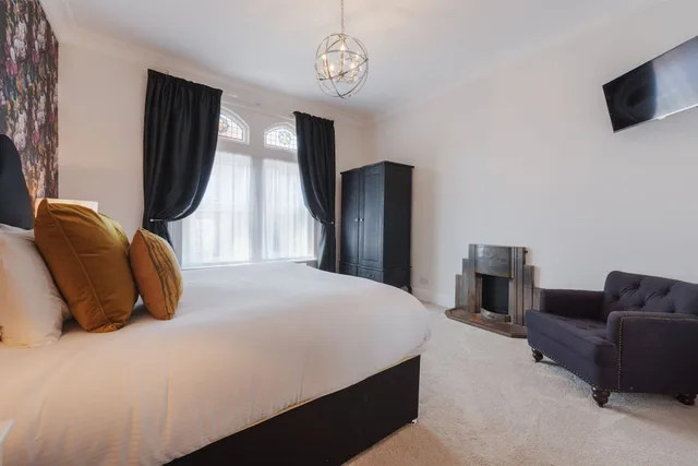 غرفة تنفيذية بسريرين منفصلين، Somerset House Boutique Hotel 2/4