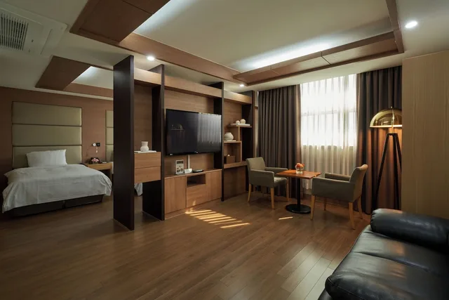 جناح ملكي بسرير كينج وسرير فردي، Gg Hotel 5/10