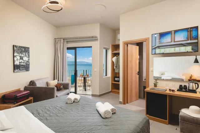 غرفة سوبيريور بسرير مزدوج أو سريرين منفصلين، Elia Agia Marina Resort 1/1