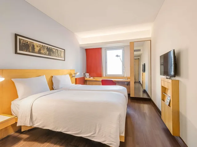 غرفة سوبيريور بسريرين منفصلين، ibis Gurgaon Golf Course Road 2/7