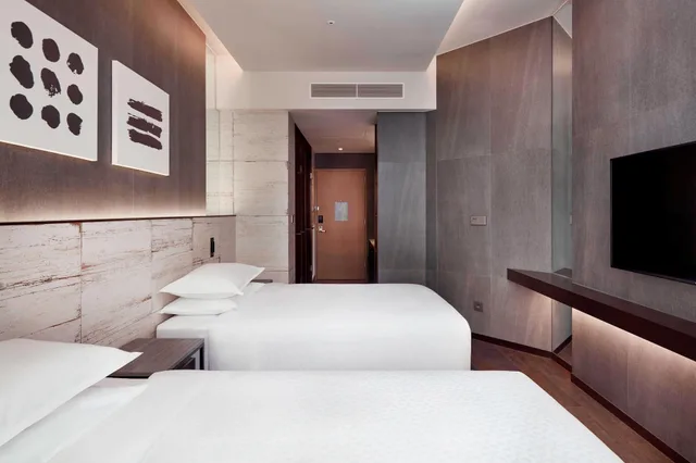 غرفة بسريرين منفصلين بإطلالة على المدينة، Four Points By Sheraton Seoul Gangnam 1/7