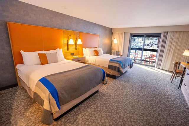 غرفة ديلوكس بسريرين كوين، Riverhouse Lodge 1/3