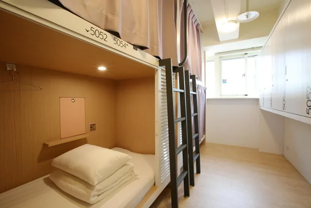 سكن مشترك بأربعة أسرّة للنساء، Loosha Hostel 3/4