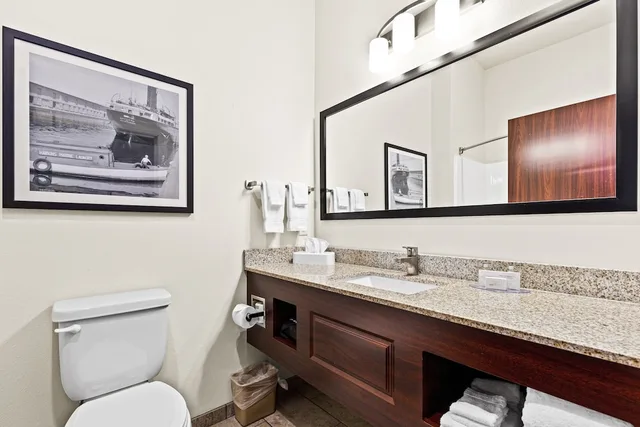 استوديو بسريرين كوين مع أريكة، Cobblestone Hotel & Suites - Superior Duluth 7/7