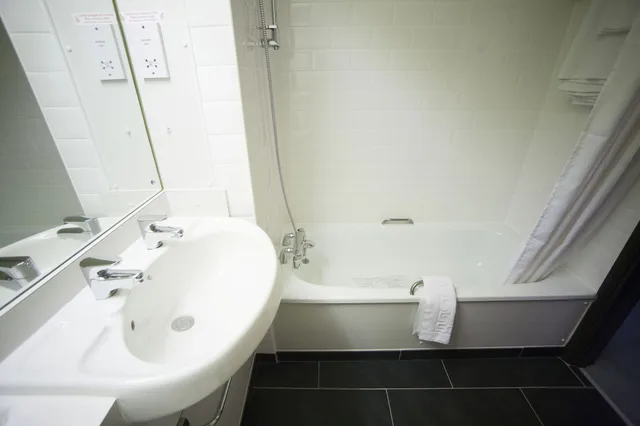غرفة قياسية بسريرين منفصلين، Dragonfly Hotel Kings Lynn Formerly Quality Hotel Kings Lynn 7/9