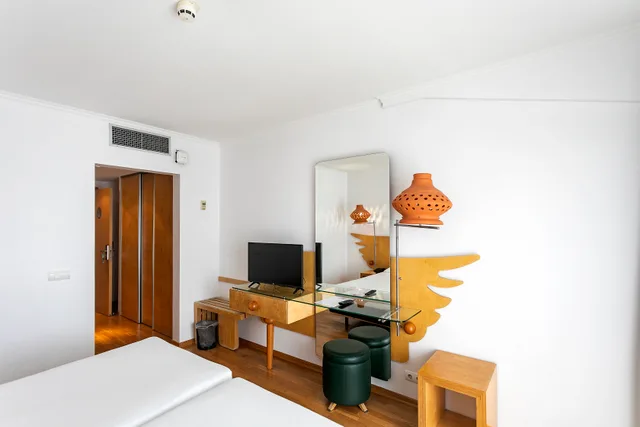 Twin or Double Room Plus، Hotel Ponta Delgada 6/10