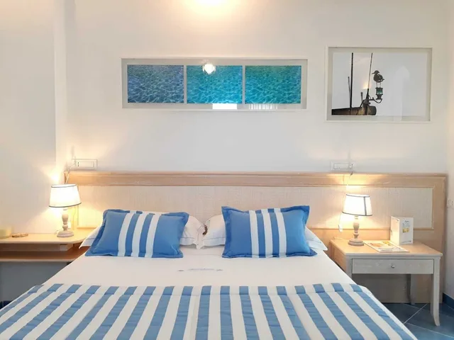 Marina Blu, 2 Bedrooms, Superior, Suite, 2 Queen Beds, Sea View, 2 Sofa، Aurora Hotel & Suites Sul Mare 1/2