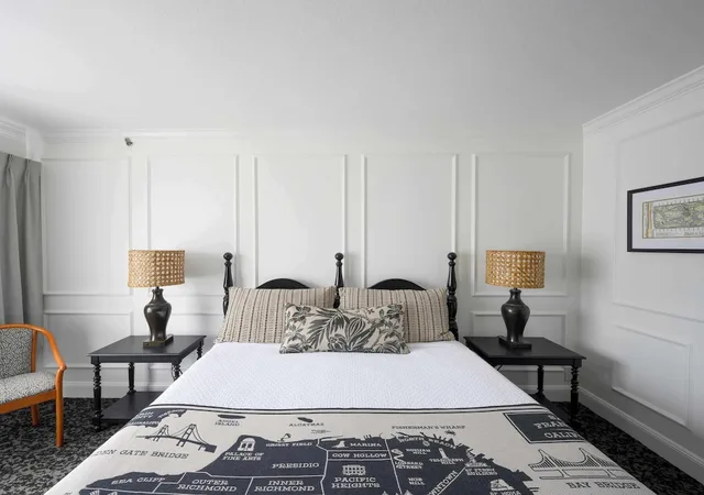 Superior, King Bed, Cow Hollow Inn 4/7