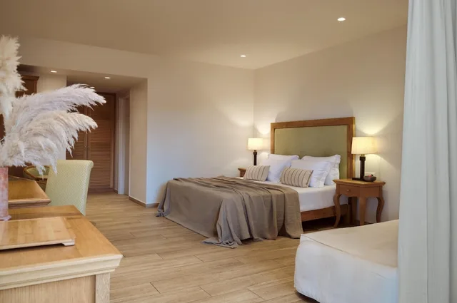 Premium, Bungalow, Double Bed, Garden View, Sofa, Civitel Creta Beach 3/10