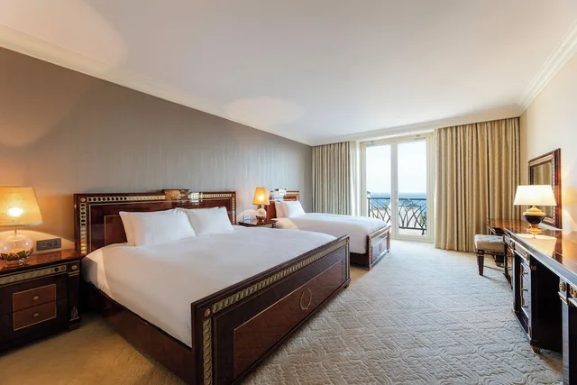 جناح رئاسي بسرير مزدوج وسرير فردي بإطلالة على البحر، Lotte Hotel Jeju 1/1