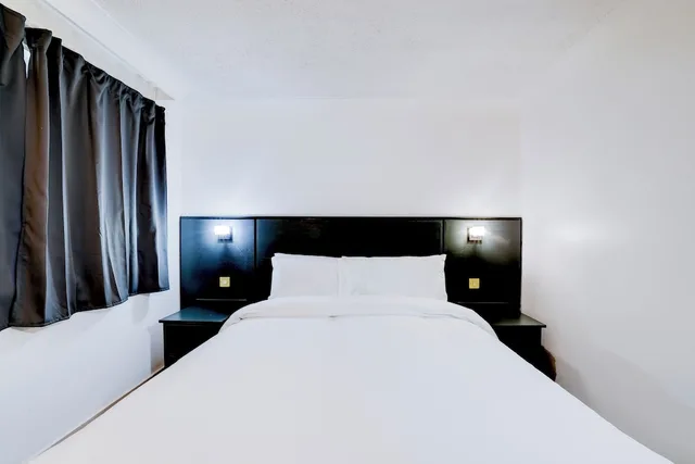 غرفة قياسية بسرير مزدوج، OYO The Rivenhall Hotel in Witham, Chelmsford 2/10