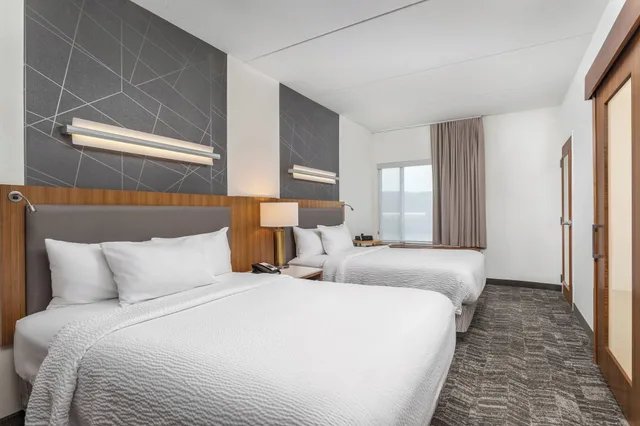 Studio, Multiple Beds, Balcony، Springhill Suites Chattanooga Downtown Cameron Harbor 1/7