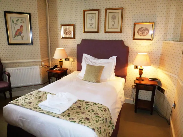غرفة تنفيذية مفردة، The Bear Hotel 2/5