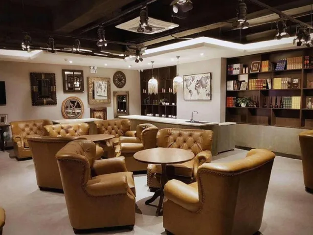 James Joyce Coffetel Shijiazhuang Railway Station، شيجياتشوانغ 34/48