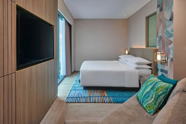 1 Bedroom, Suite, Courtyard Setia Alam 1/2