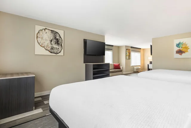 جناح بسريرين كينج، Best Western Prime Inn & Suites 2/3
