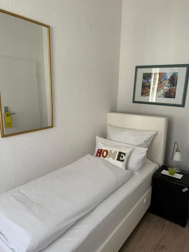 Room, Single, Small, Hotel Goldenes Lamm 1/4