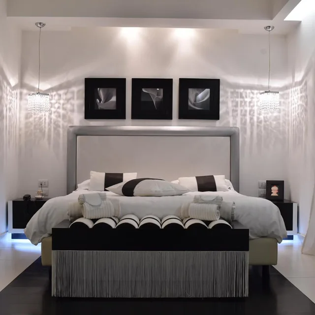 جناح ملكي، Hotel Royal Paestum 2/9