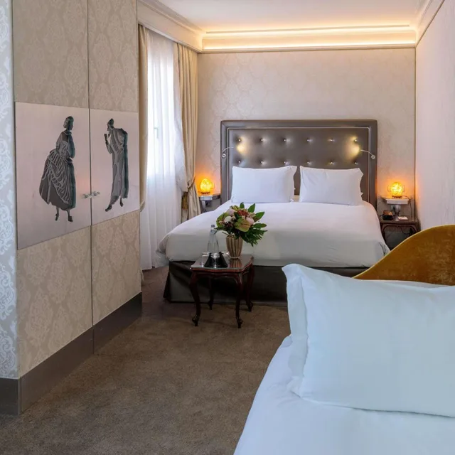 غرفة سوبيريور ثلاثية، Papadopoli Hotel Venezia - MGallery Collection 2/9