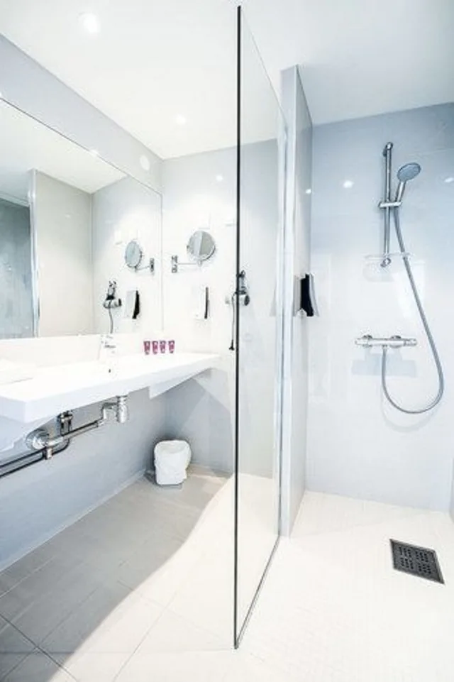 غرفة عائلية بسرير مزدوج مع أريكة، Home Hotel Grand Olav 6/7