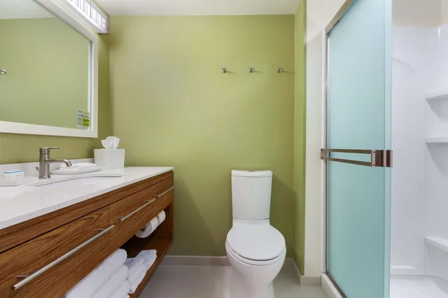 جناح بسرير كوين، Home2 Suites By Hilton Champaign / Urbana Il 1/1