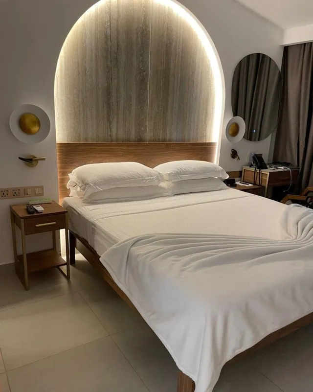 Signature, Ocean, Classic, King Bed، Coral Strand Smart Choice 3/8
