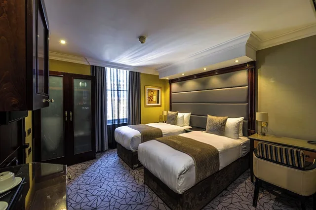 غرفة كلوب بسريرين منفصلين، Hyde Park International Hotel 2/6