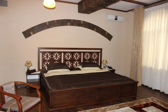 غرفة قياسية بسرير مزدوج أو سريرين منفصلين، Platan E 8/10