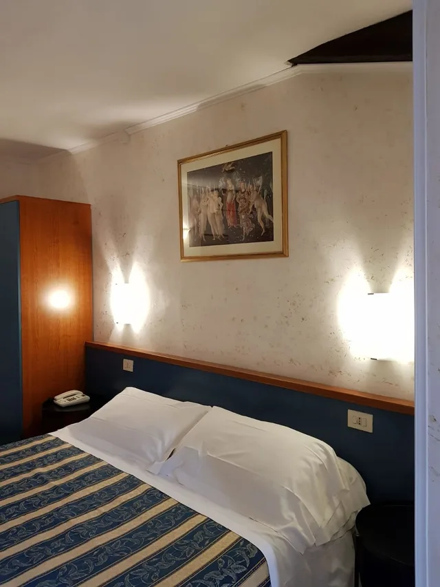 غرفة قياسية بسرير مزدوج أو سريرين منفصلين، Hotel Julia 1/10