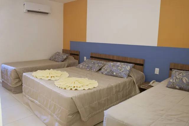 غرفة ديلوكس بسرير مزدوج وسريرين منفصلين، Prive Thermas Hotel 4/10