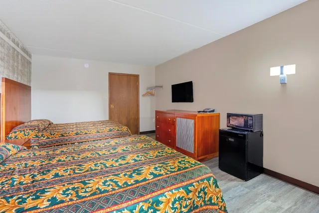 غرفة بسريرين كوين لذوي الإعاقة، Devils Lake Inn By OYO Near Devils Lake Regional Airport 6/10