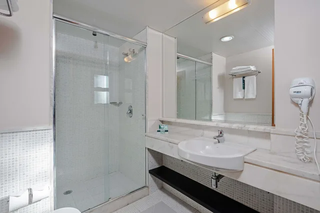 غرفة سوبيريور بسريرين منفصلين، Slaviero Hotel Curitiba Batel 5/6