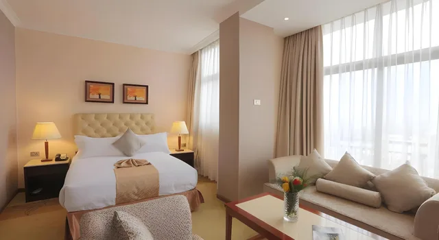 جناح جونيور بإطلالة على المدينة، Getfam Hotel 2/2