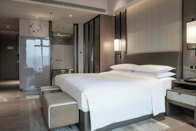 غرفة بسرير كينج بإطلالة على الجبل، Chongqing Marriott Hotel 4/10
