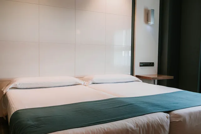 غرفة قياسية بسرير مزدوج، Malaga Nostrum Hotel 2/5
