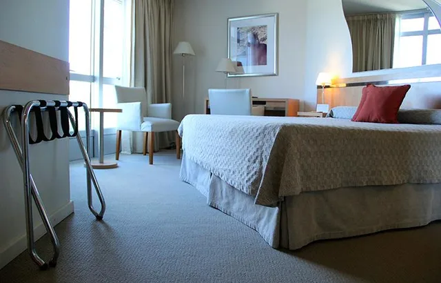 Premium, Maran Suites And Towers 2/2